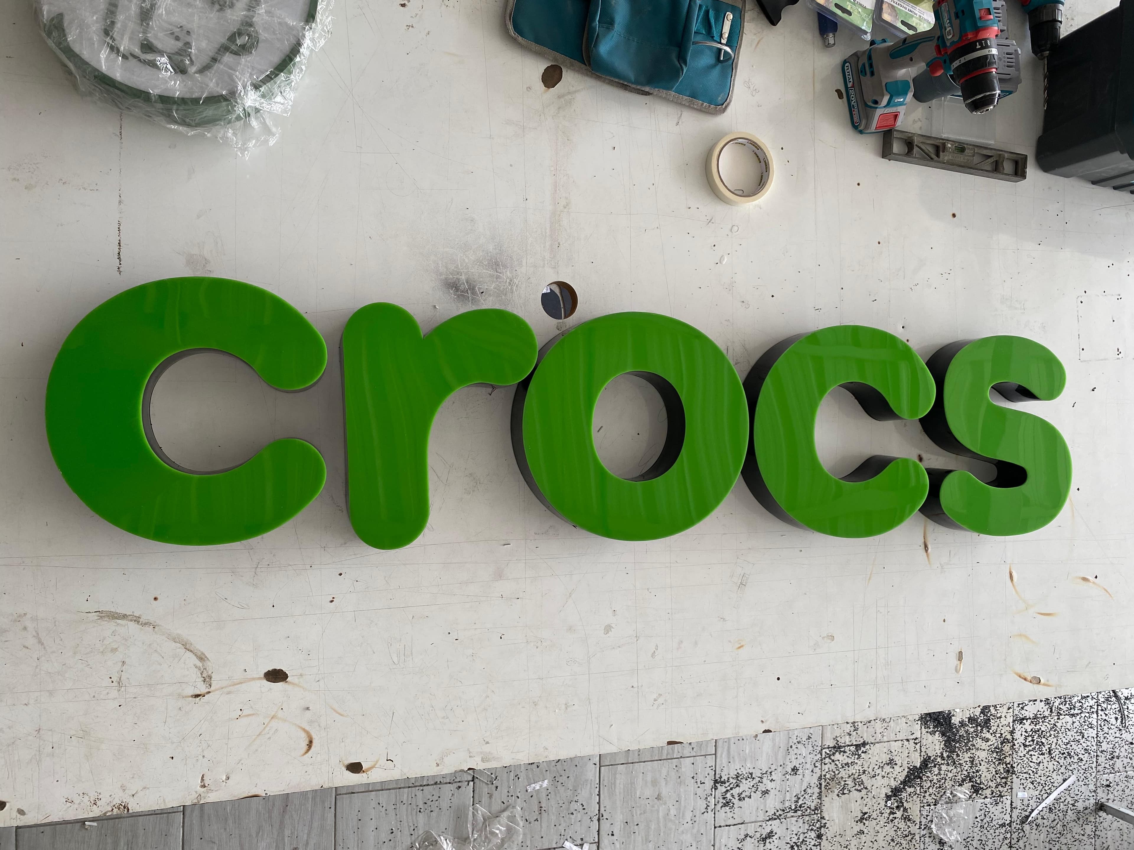 Proceso de fabricación en acrílico